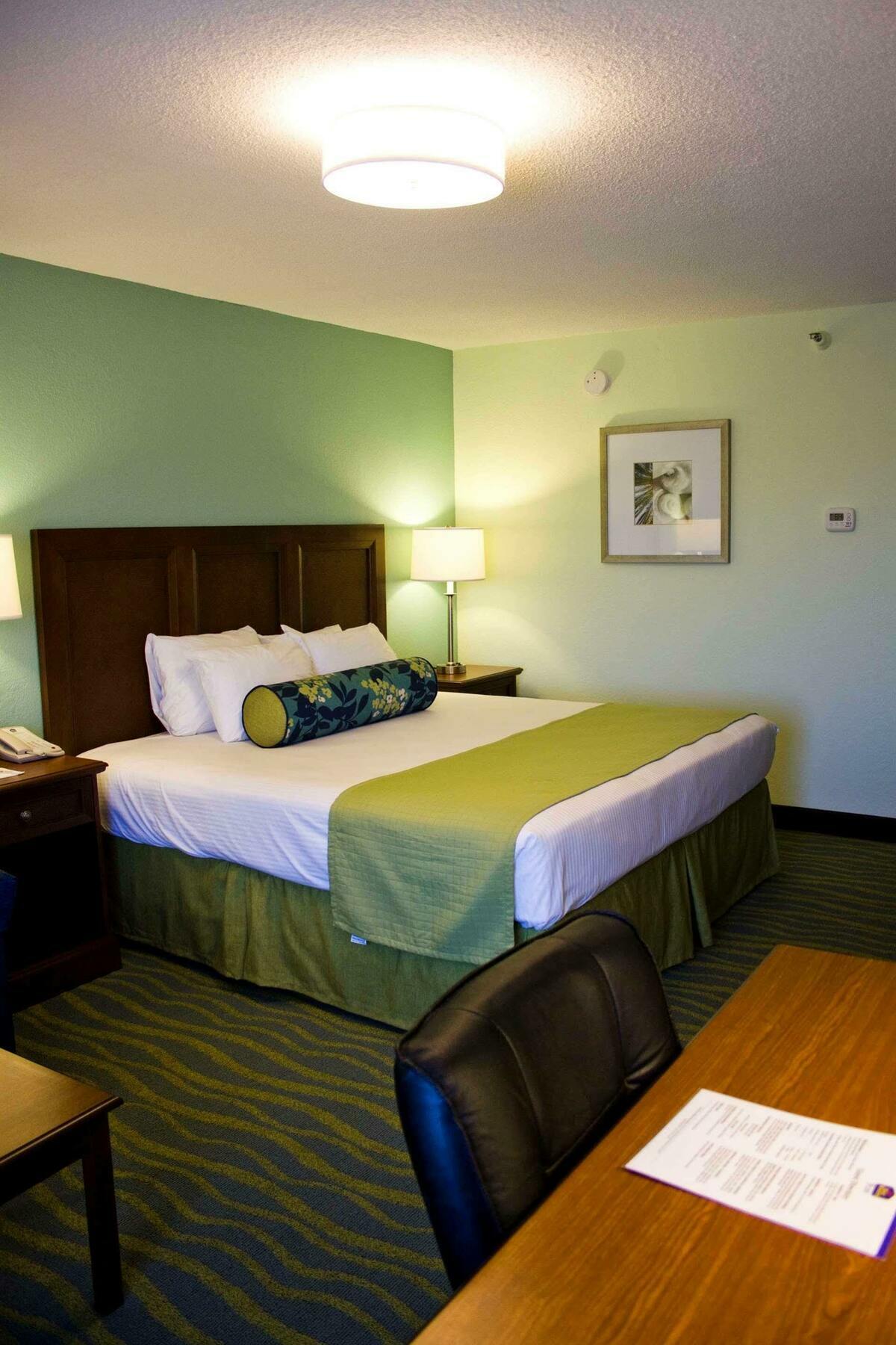 Best Western Plus Myrtle Beach@Intracoastal Chambre photo